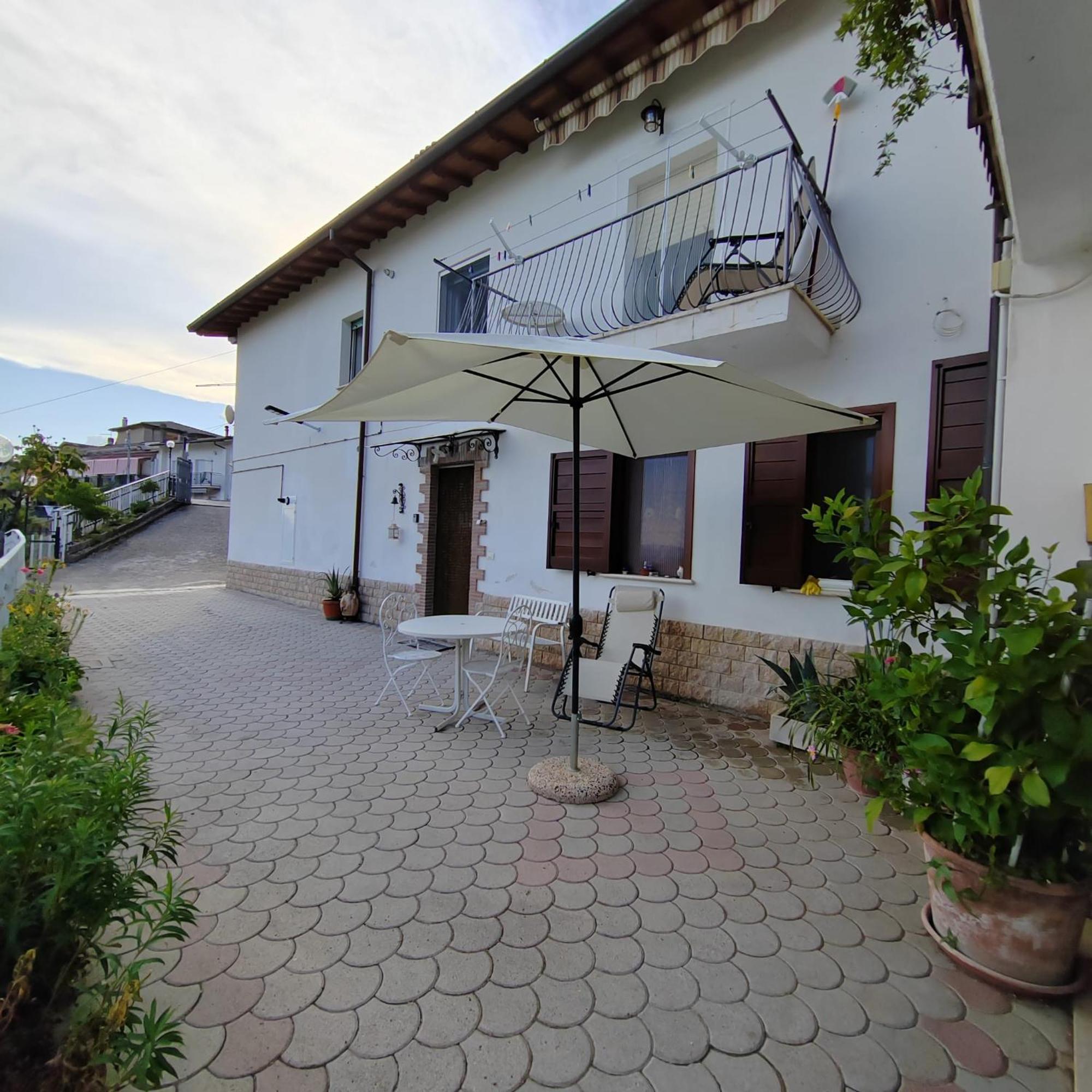 Casa San Giacomo Poggio Bustone Exterior photo